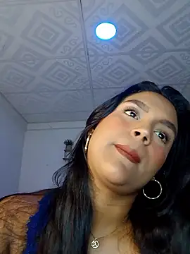 victoria roussee online show from January 17, 8:07 am