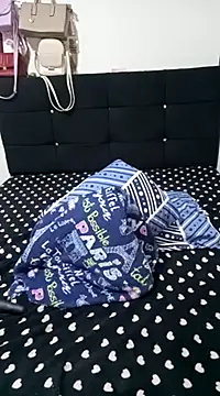 victoria roussee online show from March 2, 10:56 pm