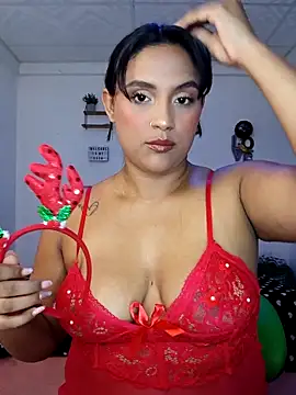 victoria roussee online show from December 18, 6:07 am