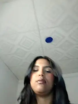 victoria roussee online show from October 21, 9:52 am