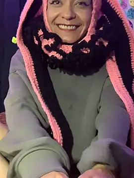 NatashaRex online show from April 3, 9:16 am