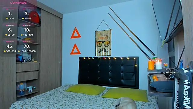 Snapshot of fitnolan chatting on March 10, 11:01 am fitnolan online show from March 10, 11:01 am