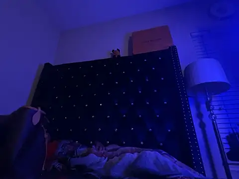 celestefantasea online show from February 25, 9:09 am