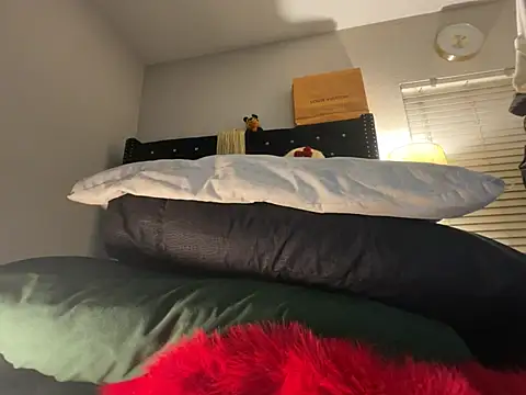 celestefantasea online show from February 19, 8:55 am