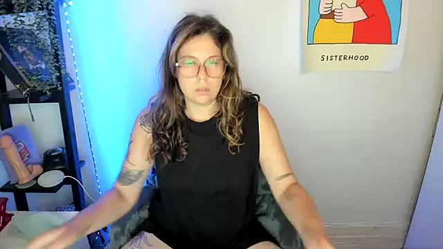 Snapshot of Rosiee69_ chatting on July 12, 11:00 am Rosiee69 online show from July 12, 11:00 am