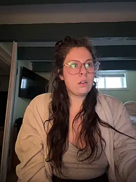 Rosiee69  online show from March 4, 12:33 pm