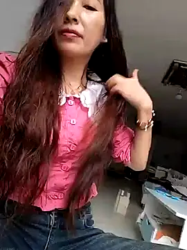 Snapshot of hebe-02 chatting on September 9, 1:38 am hebe-02 online show from September 9, 1:38 am