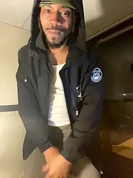 Cruzz003 online show from January 9, 4:30 am