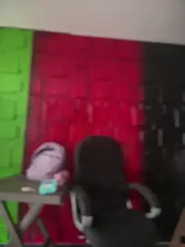 Emily-teen online show from October 10, 2:07 pm