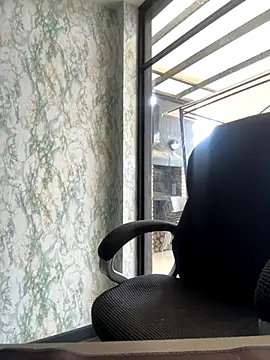 Emily-teen online show from November 28, 7:36 pm