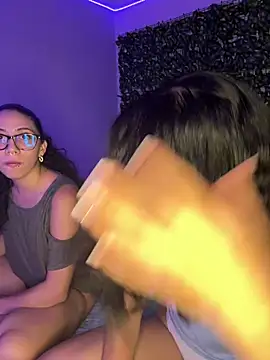 Alice surprise online show from February 6, 3:57 am