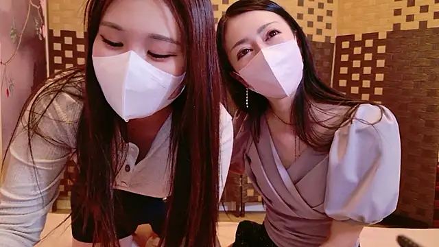 Snapshot of noa_chi chatting on October 20, 3:41 am noa chi online show from October 20, 3:41 am