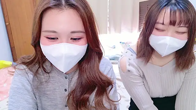 Snapshot of noa_chi chatting on September 22, 4:40 am noa chi online show from September 22, 4:40 am
