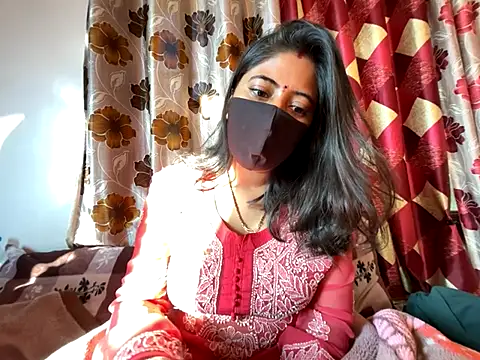 Snapshot of okbent chatting on November 7, 9:58 am okbent online show from November 7, 9:58 am