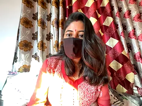 Snapshot of okbent chatting on November 15, 9:35 am okbent online show from November 15, 9:35 am