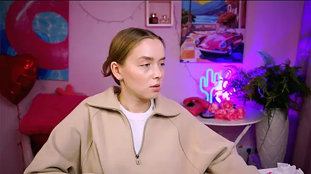 JenniferGraces online show from March 4, 11:08 am