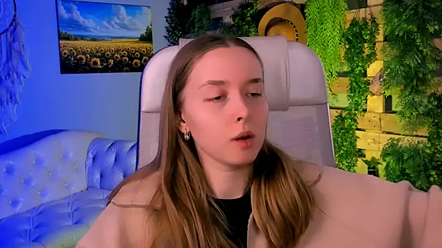 JenniferGraces online show from October 8, 10:50 am