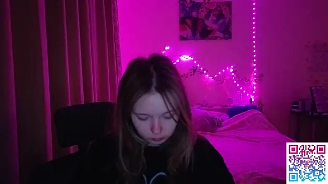 boozekirs  online show from February 11, 2:22 am