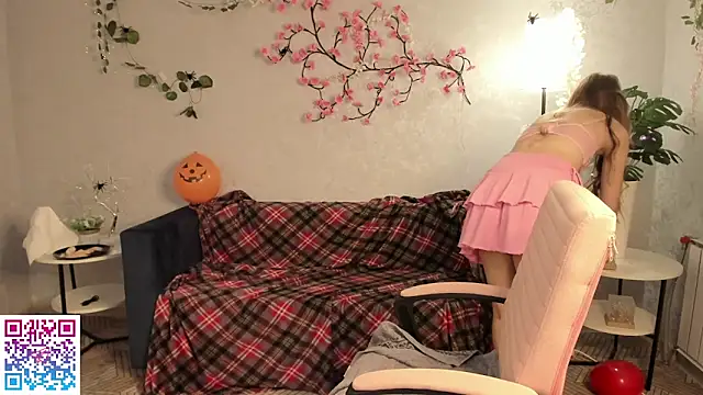 Snapshot of boozekirs_ chatting on October 23, 3:05 am boozekirs online show from October 23, 3:05 am