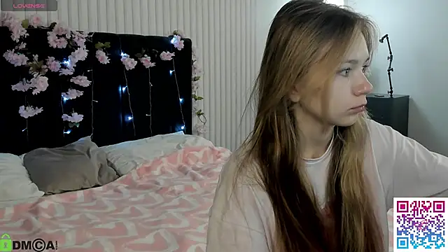 Snapshot of boozekirs_ chatting on October 8, 3:08 am boozekirs online show from October 8, 3:08 am