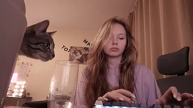 Snapshot of boozekirs_ chatting on November 26, 3:06 am boozekirs online show from November 26, 3:06 am