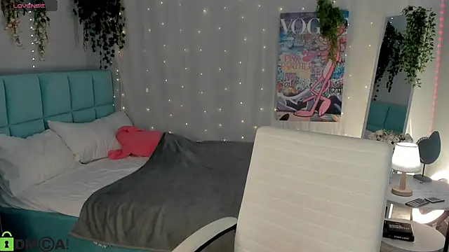 boozekirs  online show from July 9, 2:56 am