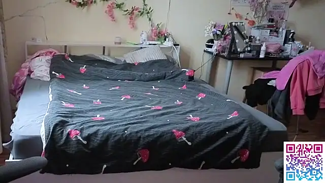 boozekirs  online show from March 9, 2:59 am