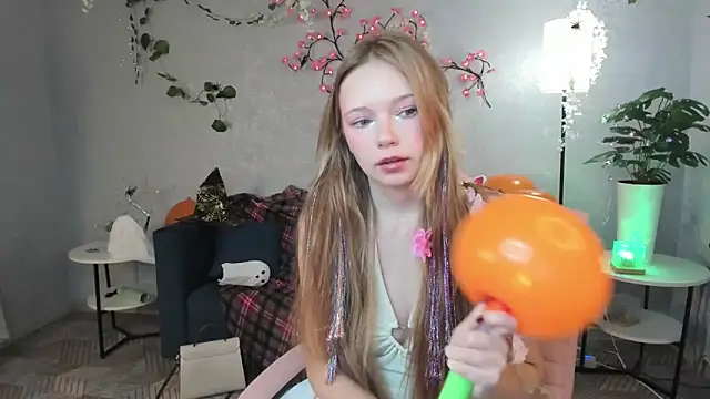 Snapshot of boozekirs_ chatting on October 25, 3:28 am boozekirs online show from October 25, 3:28 am