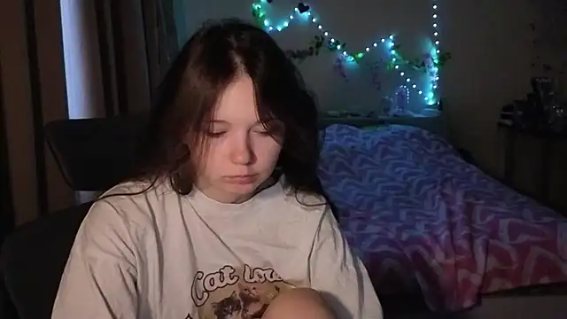 boozekirs  online show from February 19, 3:03 am