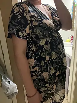 HTXBELLE online show from February 19, 2:52 am