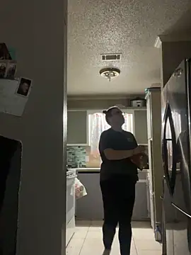 HTXBELLE online show from February 12, 5:40 am