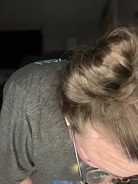 HTXBELLE online show from April 4, 11:22 pm