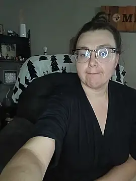 HTXBELLE online show from October 29, 2:21 am