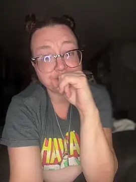 HTXBELLE online show from April 12, 12:58 am