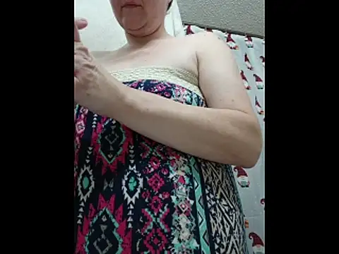 HTXBELLE online show from December 18, 12:49 am