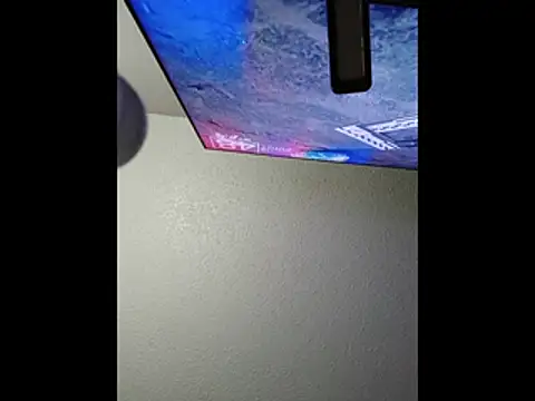 HTXBELLE online show from December 4, 11:42 am