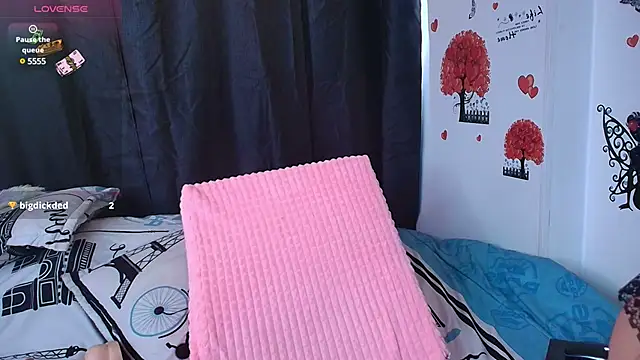 Snapshot of electra_queen1 chatting on February 27, 12:45 pm electra queen1 online show from February 27, 12:45 pm