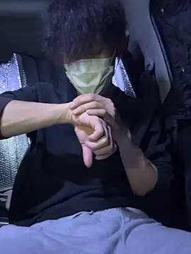 chiba chan online show from April 4, 12:12 pm