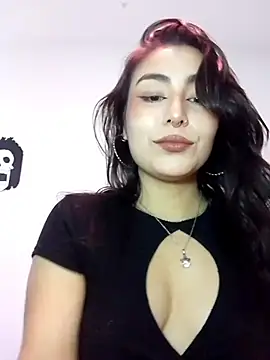 Snapshot of hancock-boa chatting on November 13, 7:40 pm hancock-boa online show from November 13, 7:40 pm