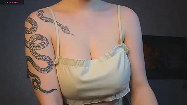 Anna Carters online show from November 20, 8:48 am