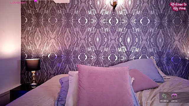 Snapshot of AbellaFox_ chatting on June 11, 2:53 am AbellaFox online show from June 11, 2:53 am