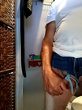 bimexpoexist online show from April 10, 10:06 pm