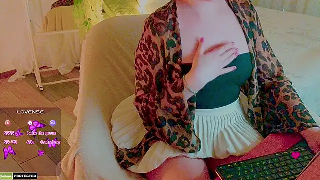 baby debbie online show from March 5, 3:36 am