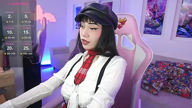 Snapshot of SaharaKramer chatting on February 28, 7:25 pm SaharaKramer online show from February 28, 7:25 pm