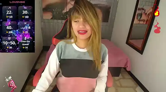 Snapshot of Rihana_Milan chatting on February 28, 5:48 am Rihana Milan online show from February 28, 5:48 am