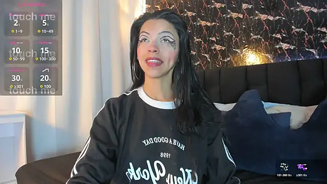 aitana garcia  online show from October 24, 12:15 pm