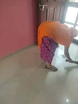 Snapshot of indian_couple4 chatting on November 3, 3:12 am indian couple4 online show from November 3, 3:12 am