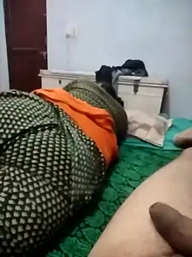 indian couple4 online show from April 13, 6:01 pm