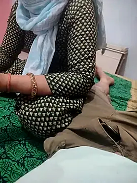 indian couple4 online show from May 6, 4:33 pm