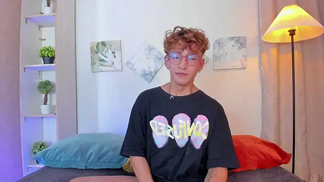 iiangel  online show from December 5, 3:16 am